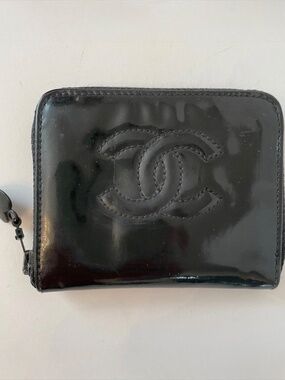 Chanel Patent Leather Black Coin Zip Card Case/Wallet Pouch